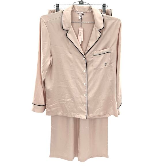 Victoria’s Secret women’s pastel pink satin pajama set - Picture 1 of 16